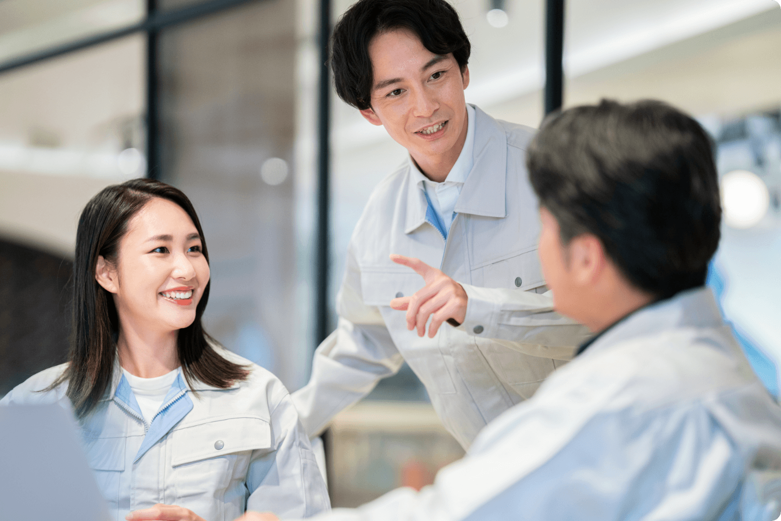 社会の基盤を創る仕事を、未経験から一生の専門職に